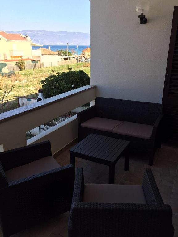 Apartments Dupin Baska  Exterior photo